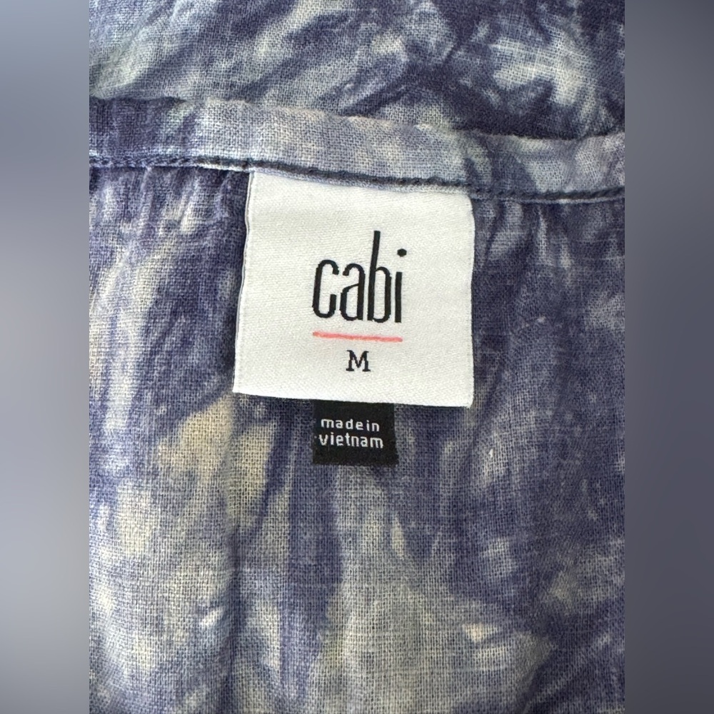 CAbi Tie Dye Blouse M Blue Green Linen Blend Button Front Boho Babydoll Top - Picture 7 of 8